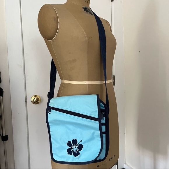 Handbags - Crossbody Bag with Adjustable Strap